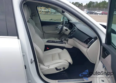 2021 Volvo Xc90 T6 Inscription 6 Passenger z USA, uszkodzony, nr VIN YV4A221L3M1706671